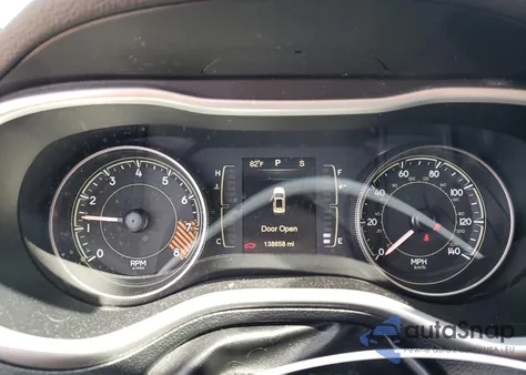 2014 Jeep Cherokee Latitude из США, поврежденный, VIN 1C4PJMCS3EW191014